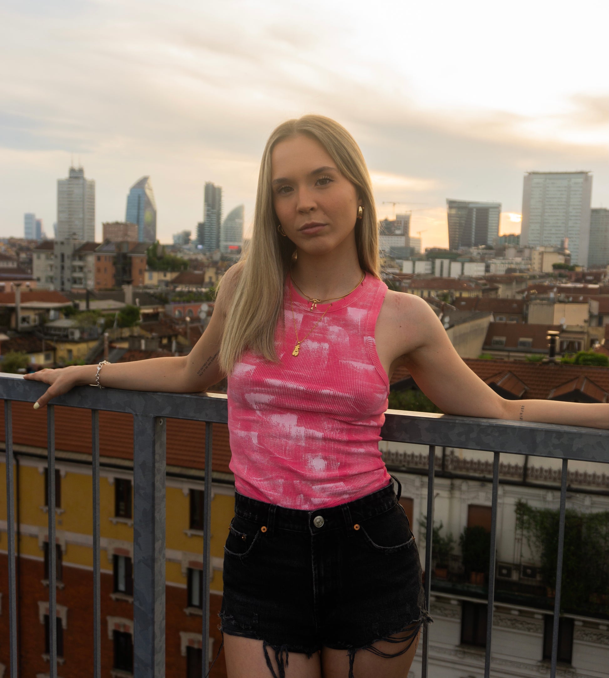 PINK TANK TOP