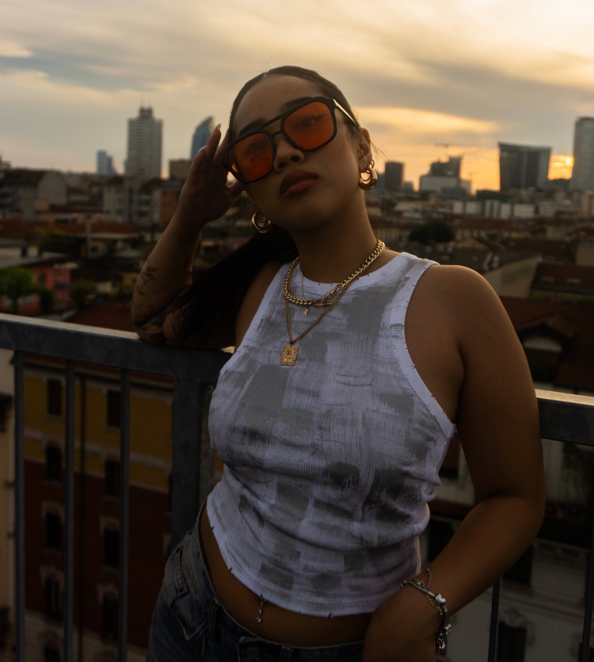 WHITE TANK TOP
