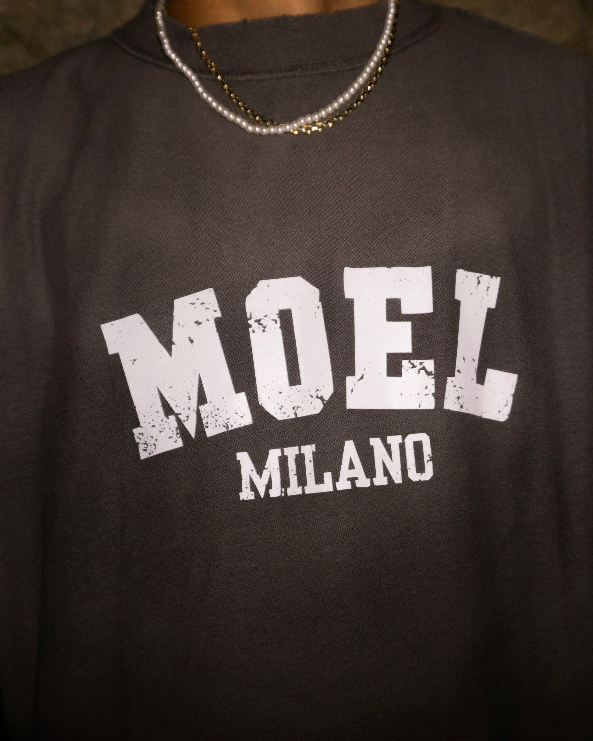 MOEL COLLEGE TEE