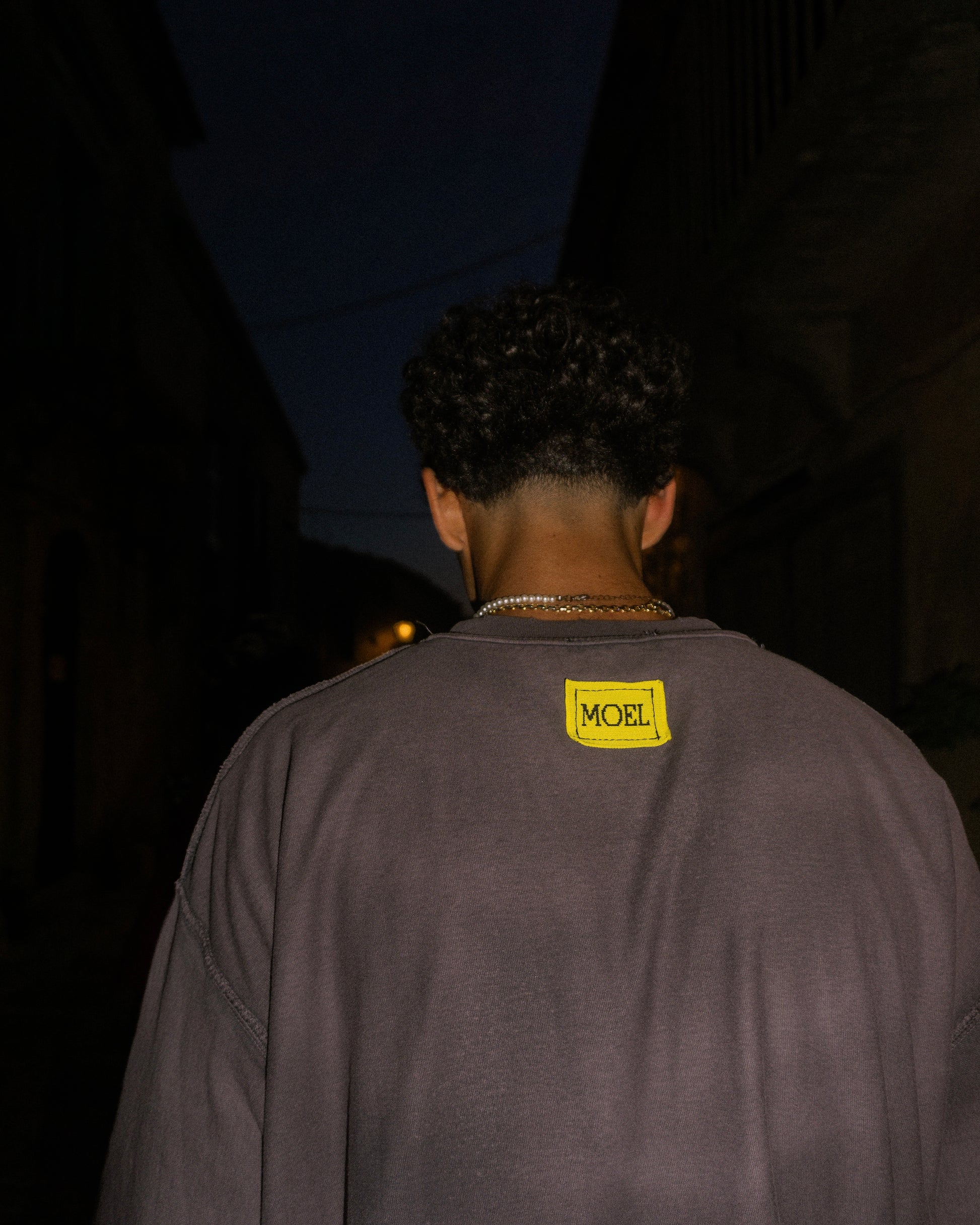 MOEL COLLEGE TEE
